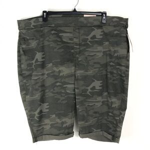 NEW NYDJ Camo Pull-On Short 13" Women's Plus Size 26W Stretch Bermuda Summer